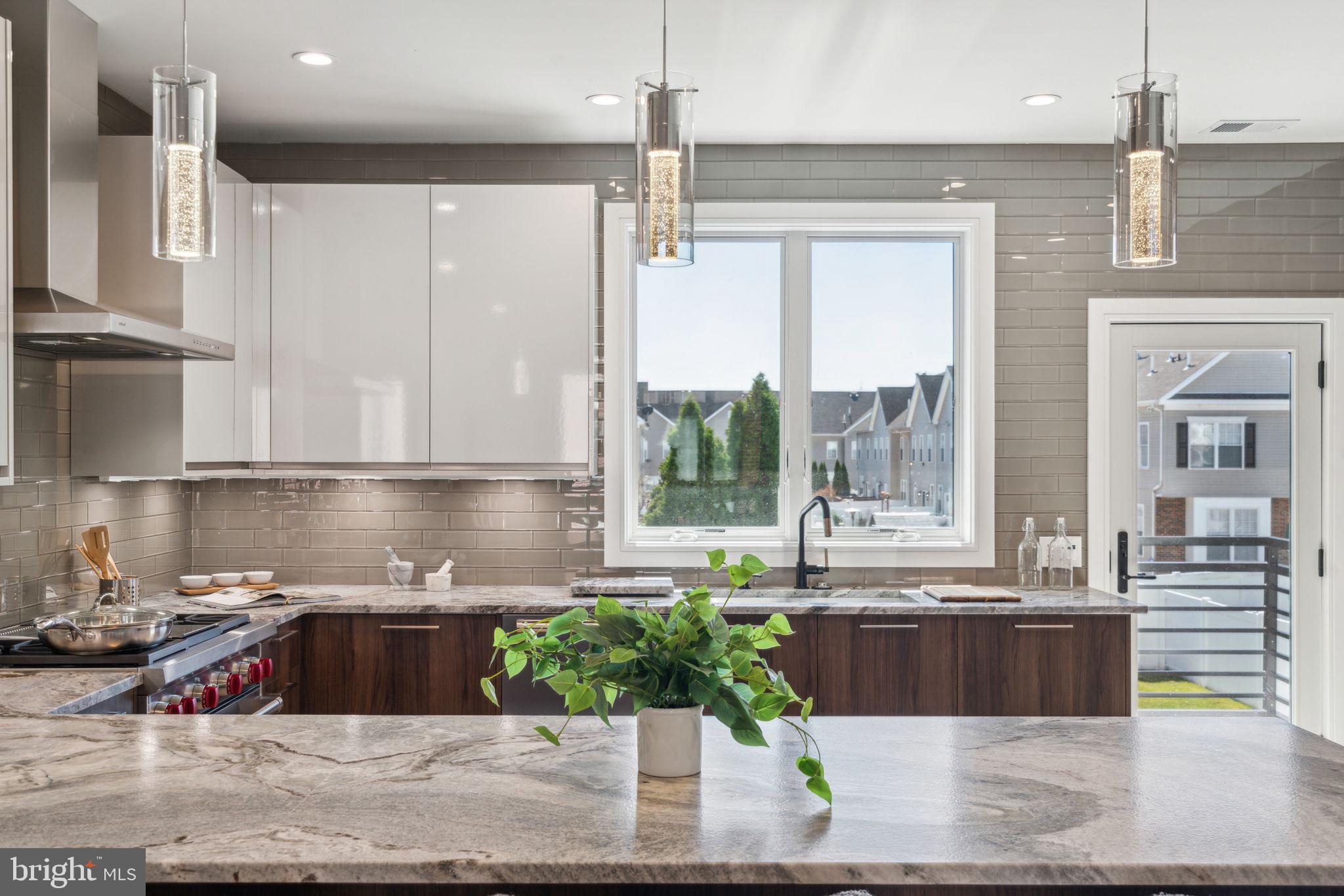 Real estate listing preview #20