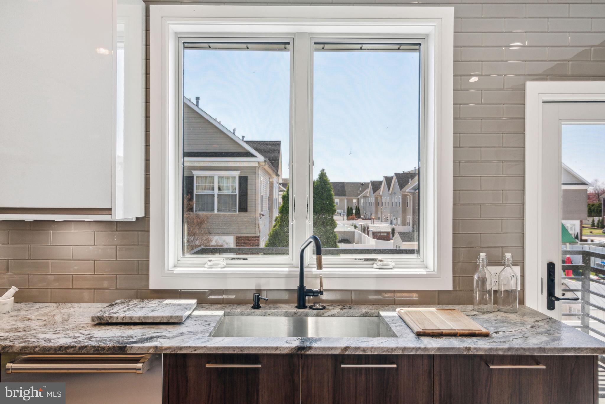 Real estate listing preview #23