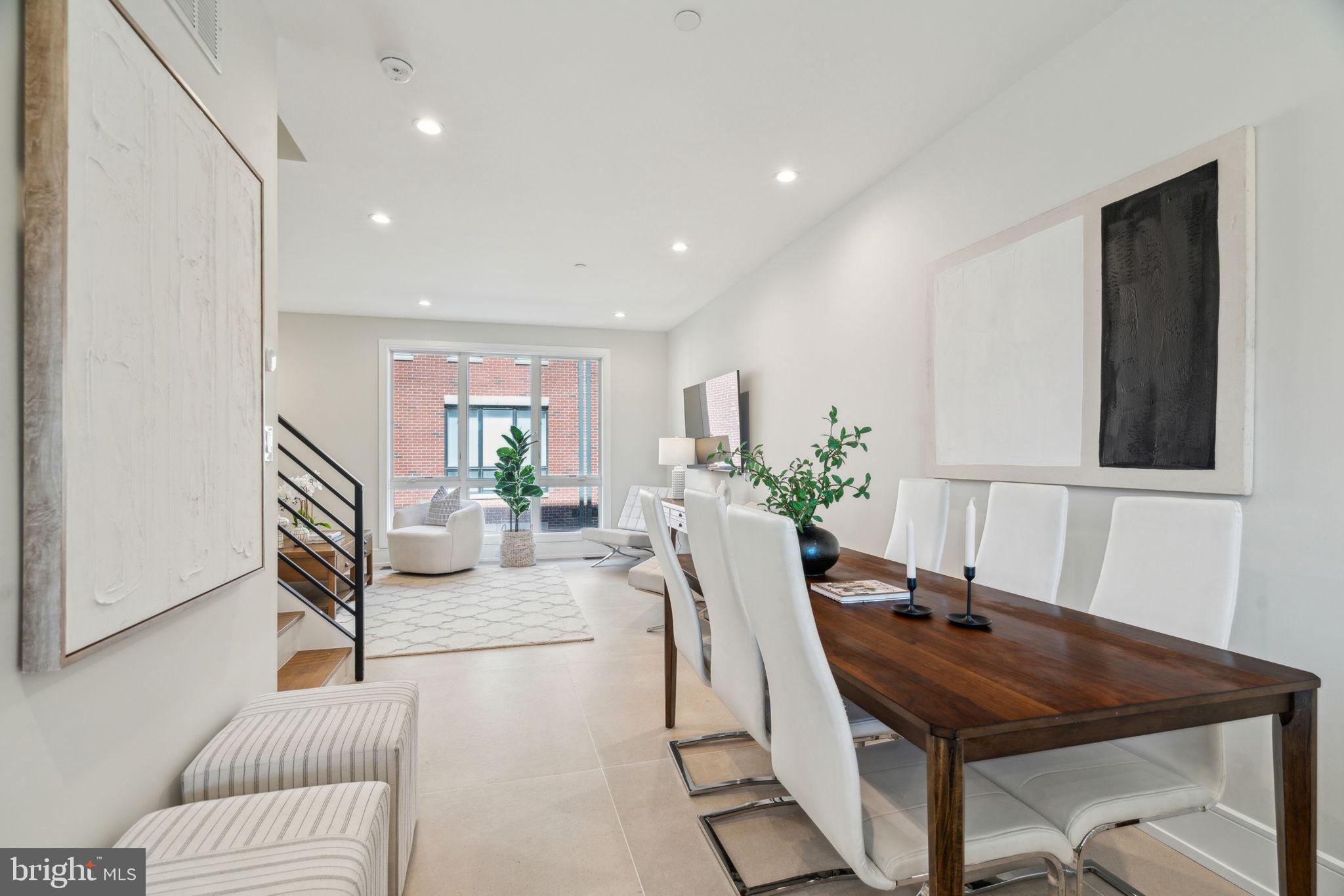 Real estate listing preview #24