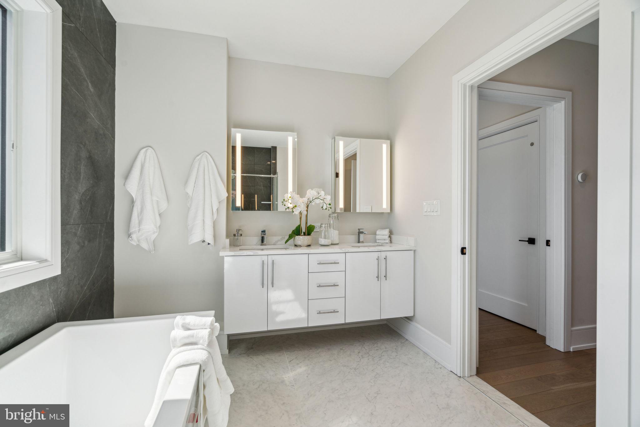 Real estate listing preview #53