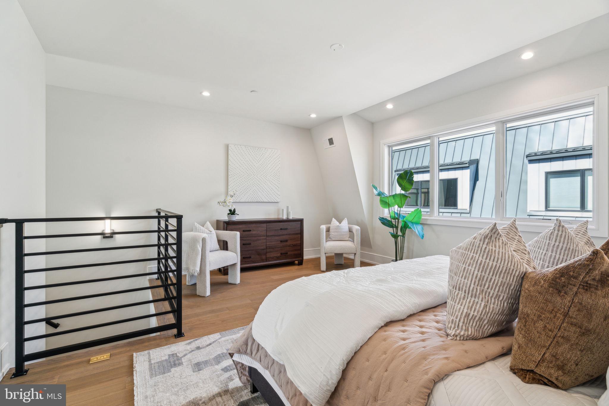 Real estate listing preview #58