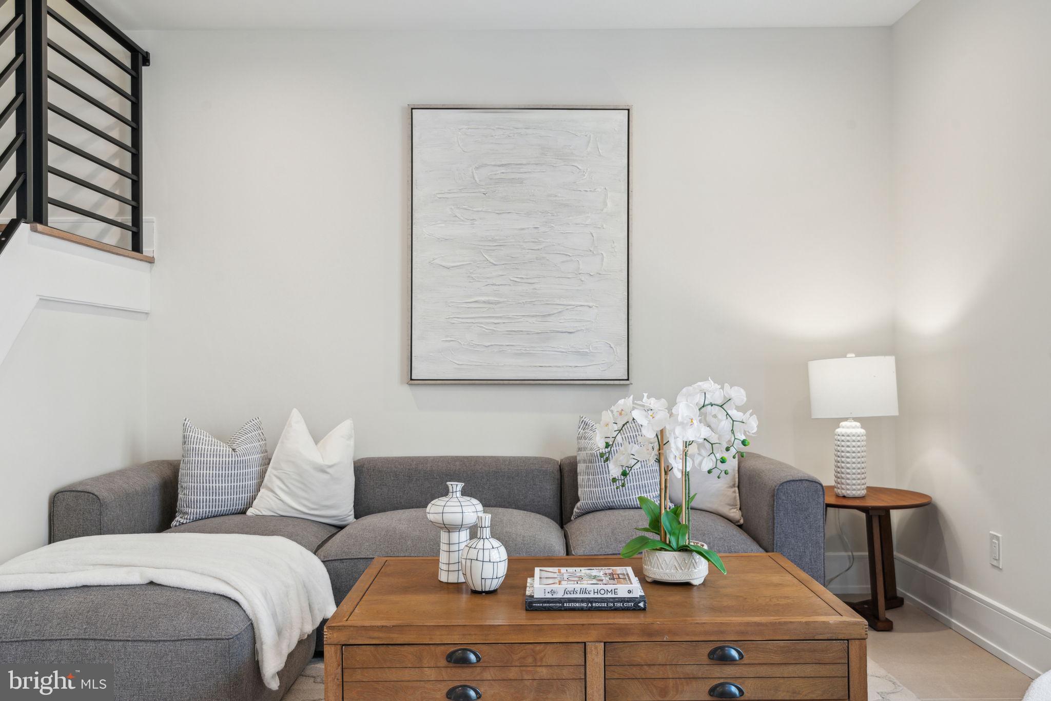 Real estate listing preview #28