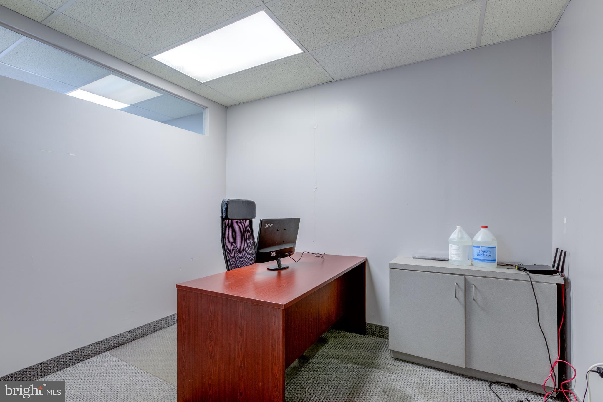 Real estate listing preview #37