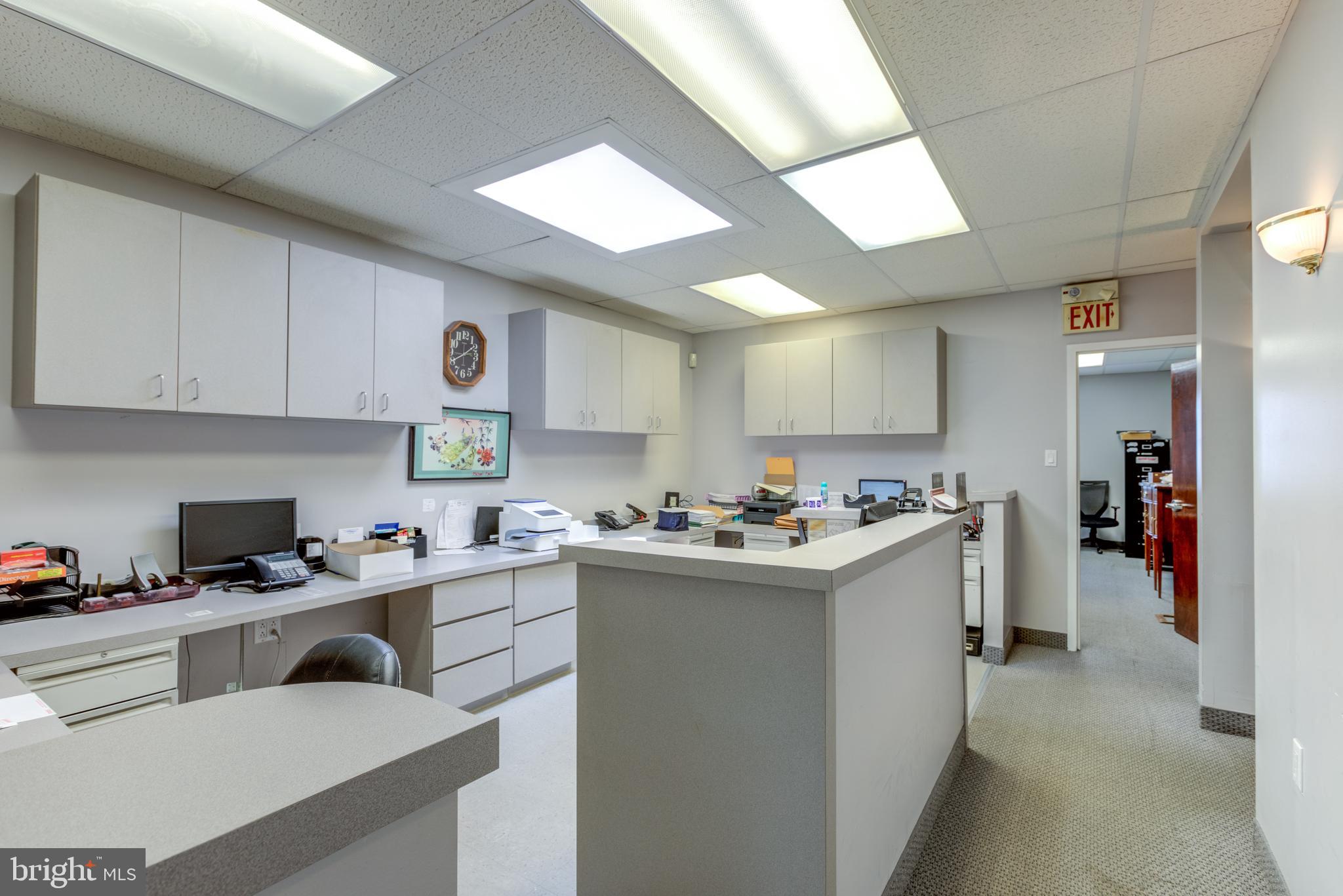 Real estate listing preview #28