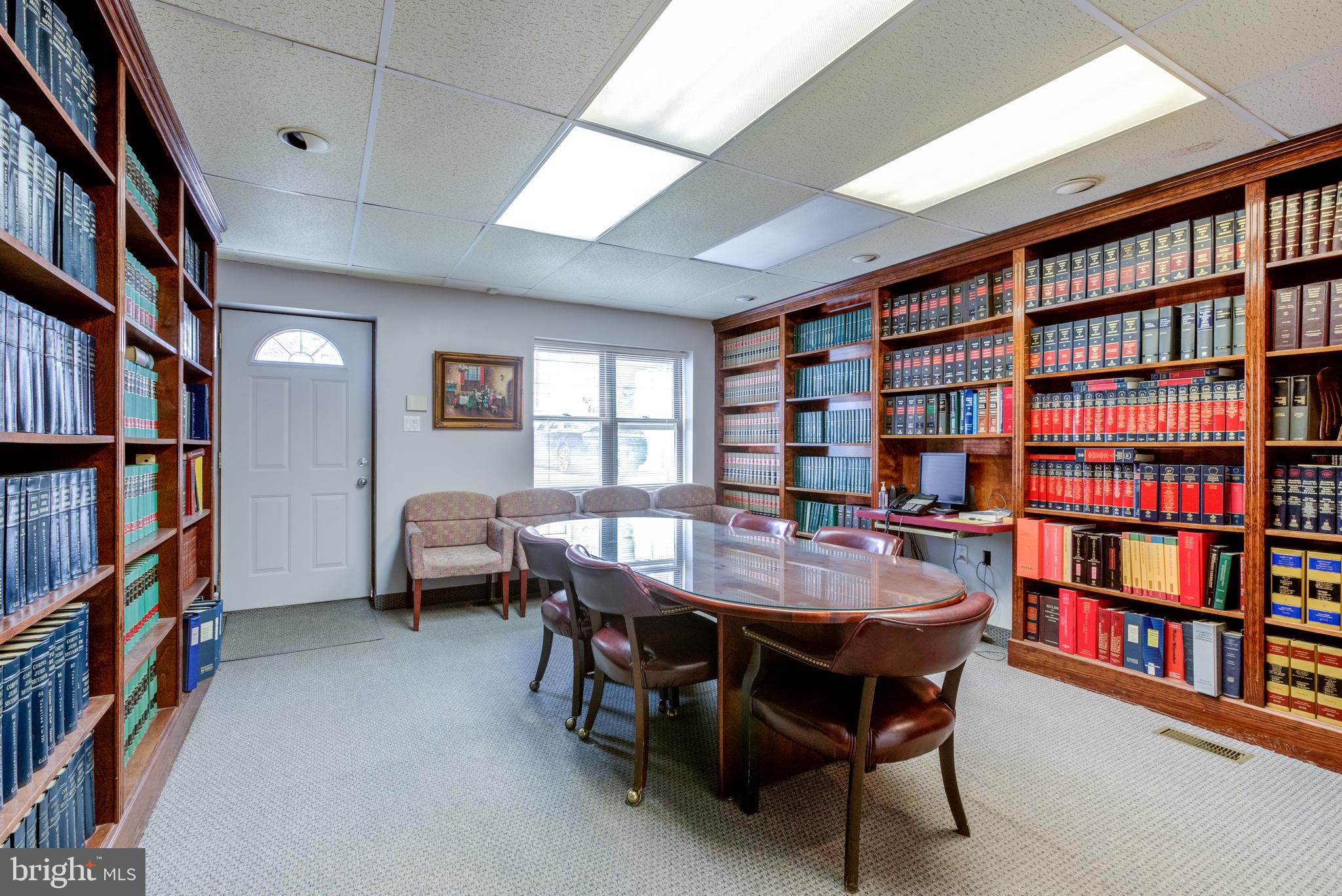 Real estate listing preview #14