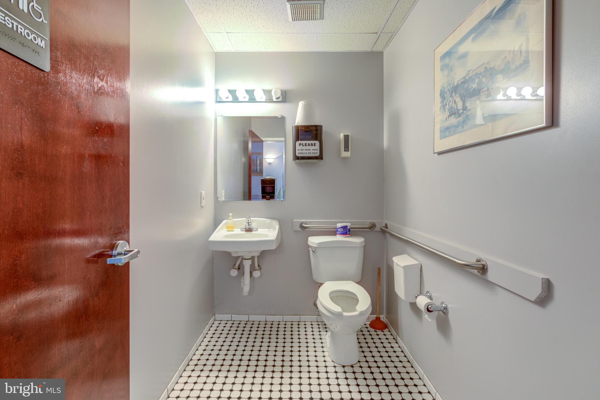 Real estate listing preview #26