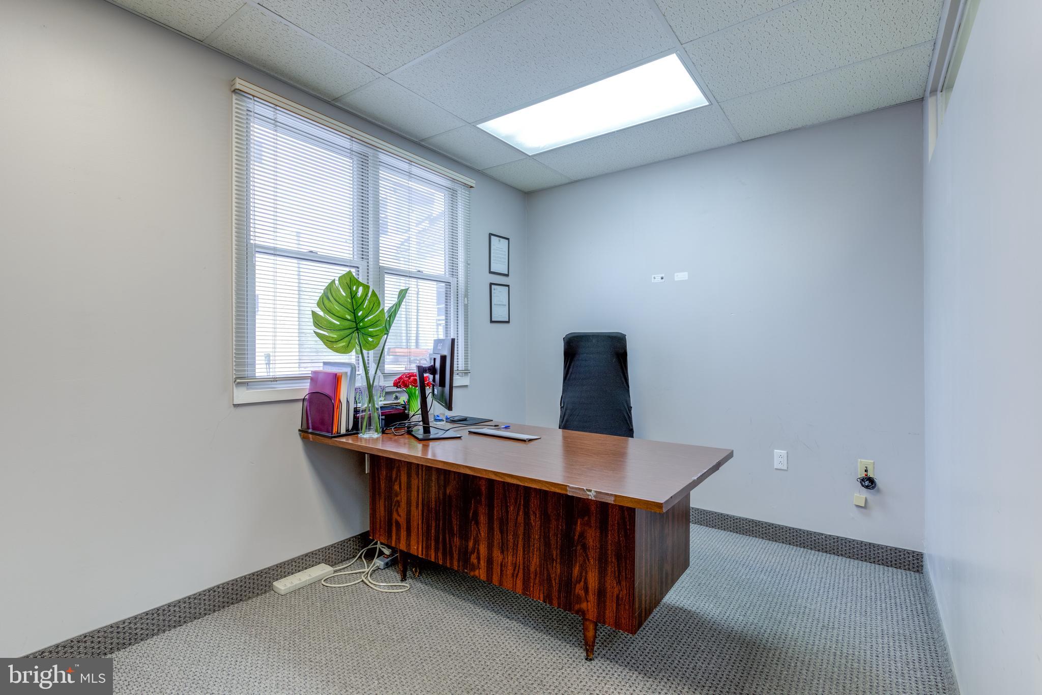 Real estate listing preview #36