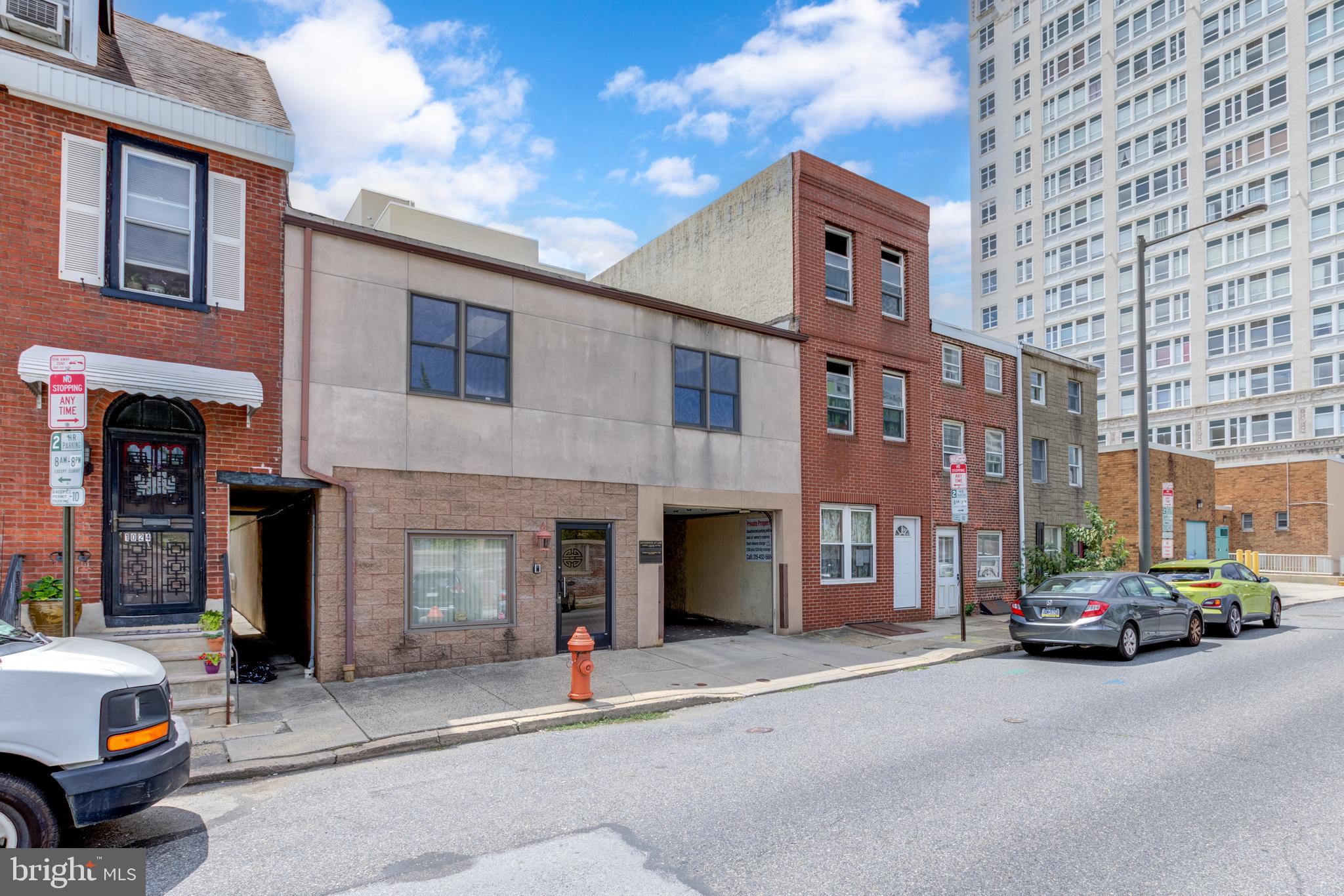 Real estate listing preview #1