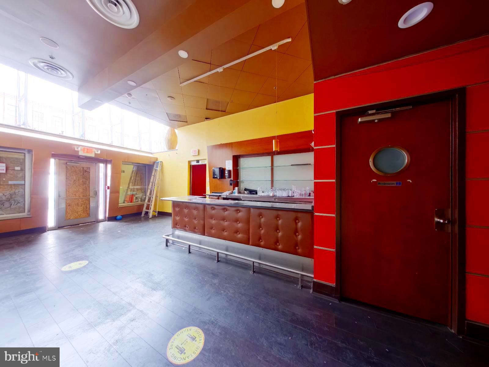 Real estate listing preview #3