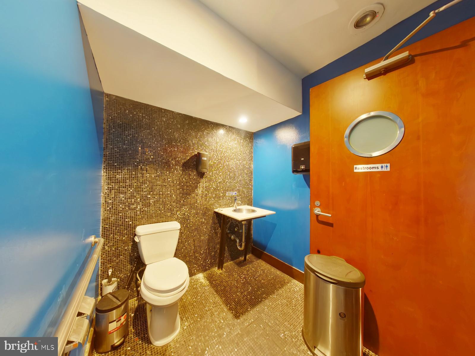 Real estate listing preview #22