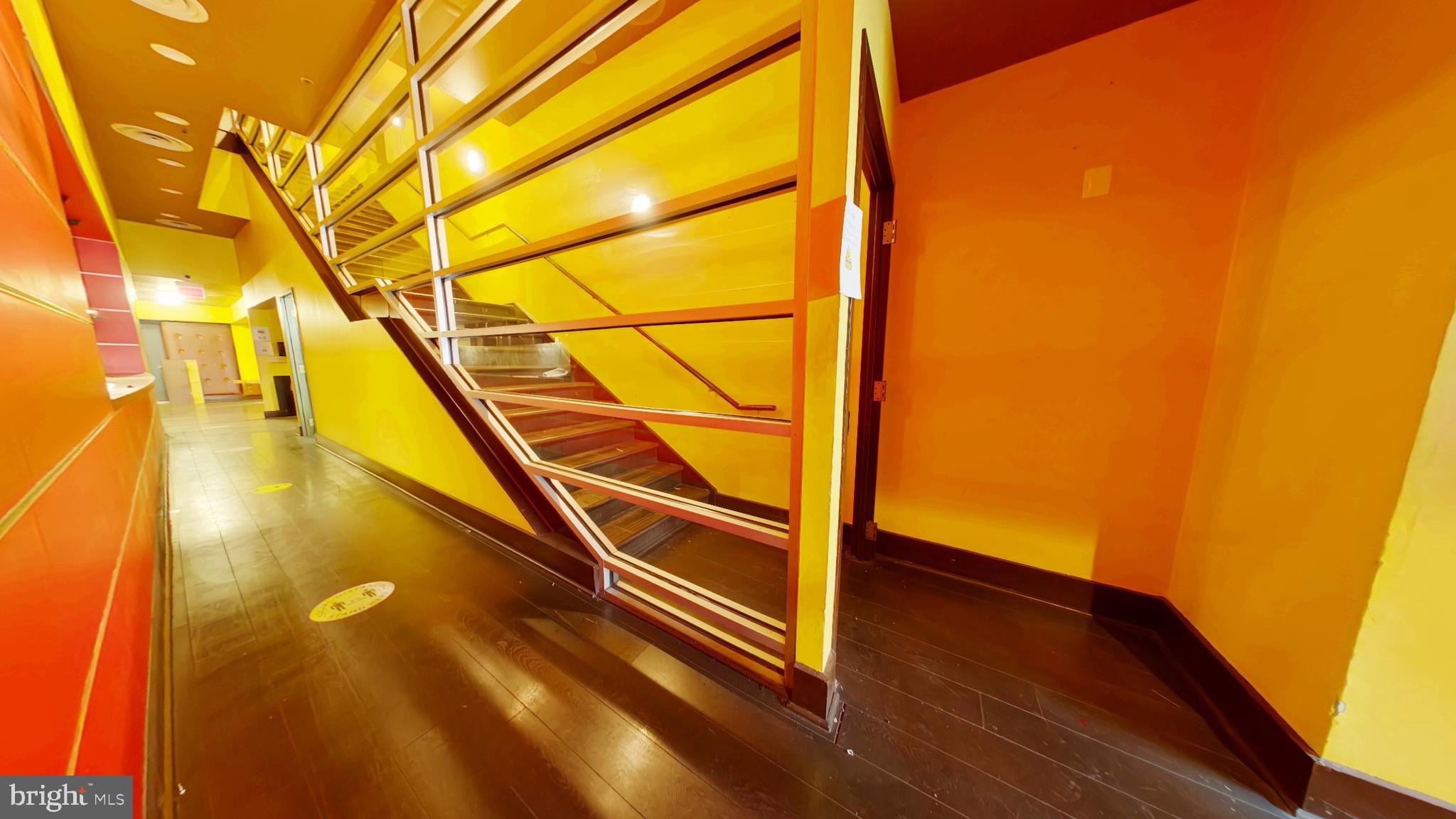 Real estate listing preview #10