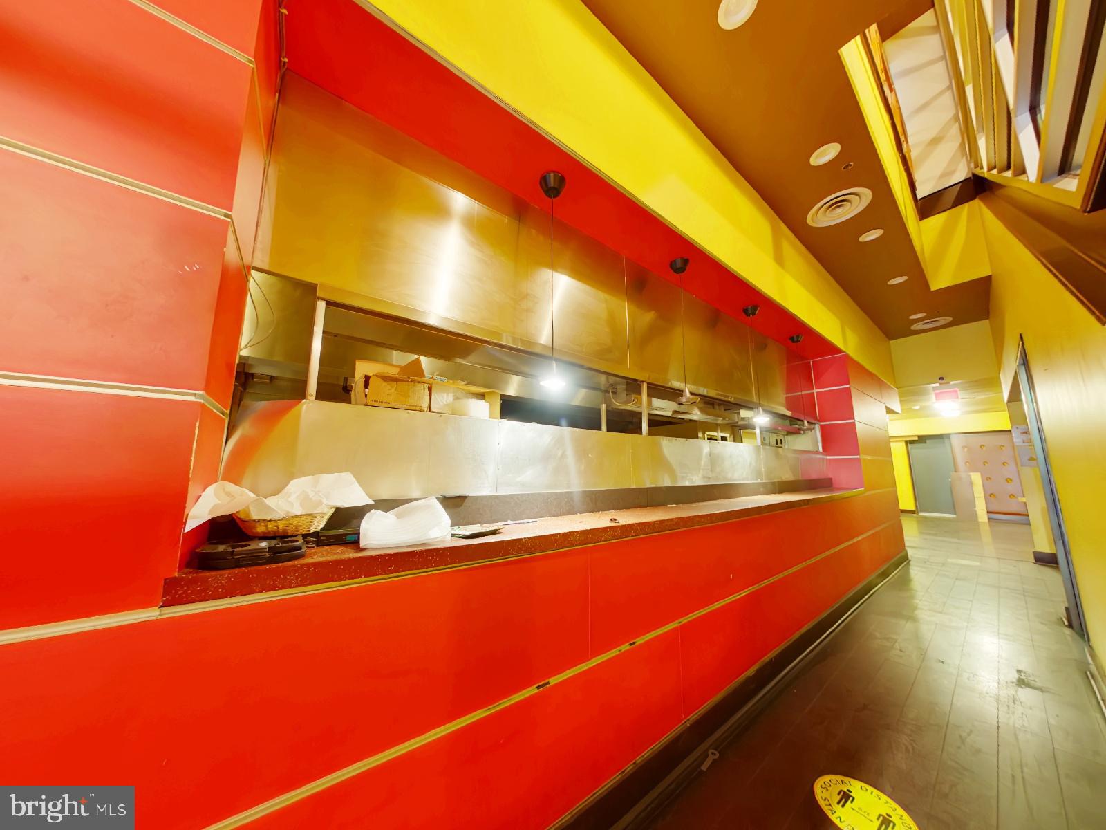 Real estate listing preview #7