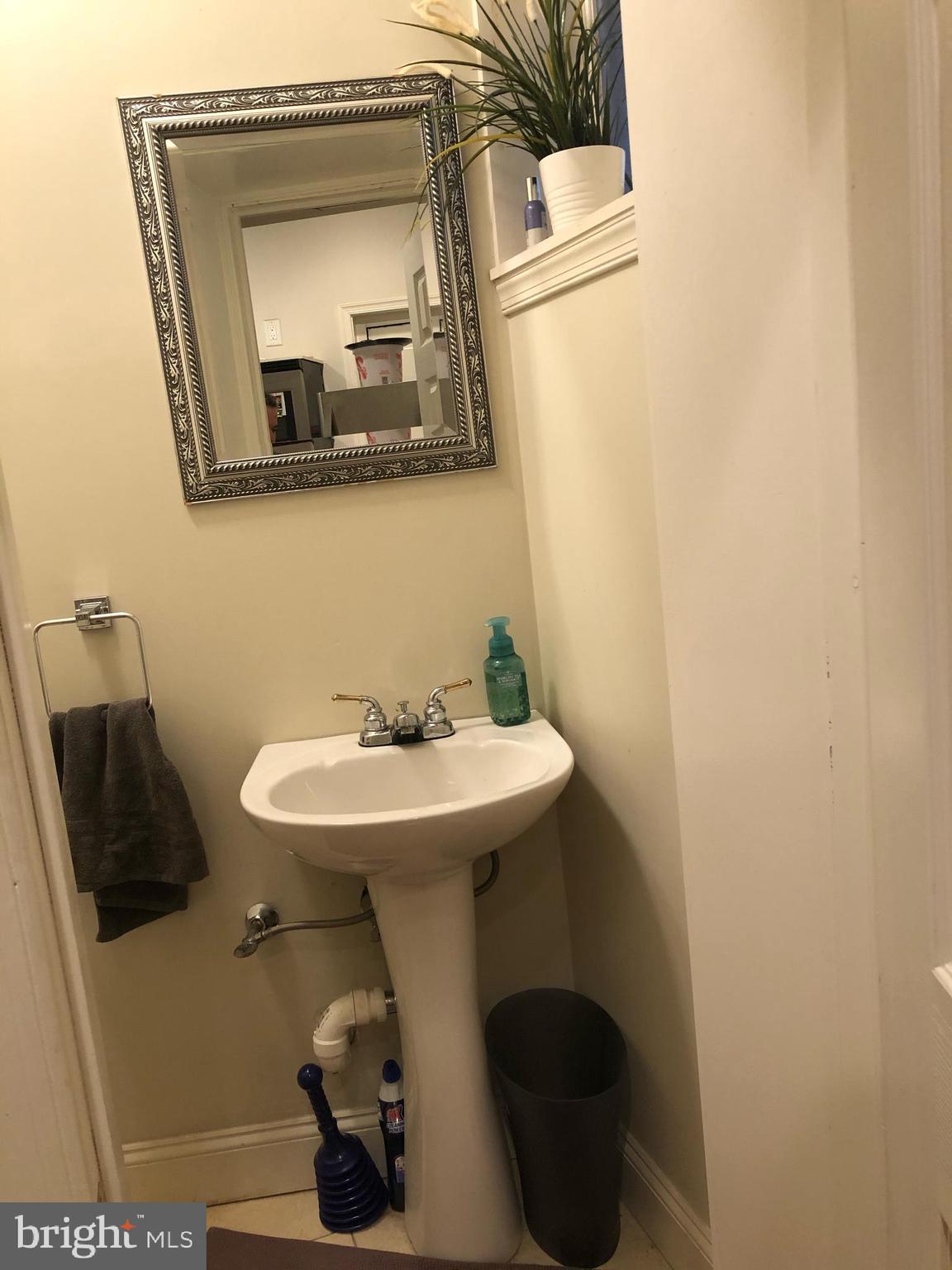 Real estate listing preview #10