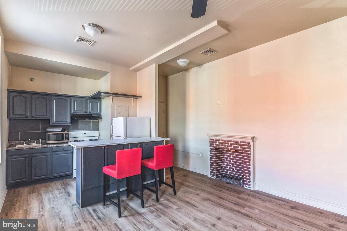 Real estate listing preview #15