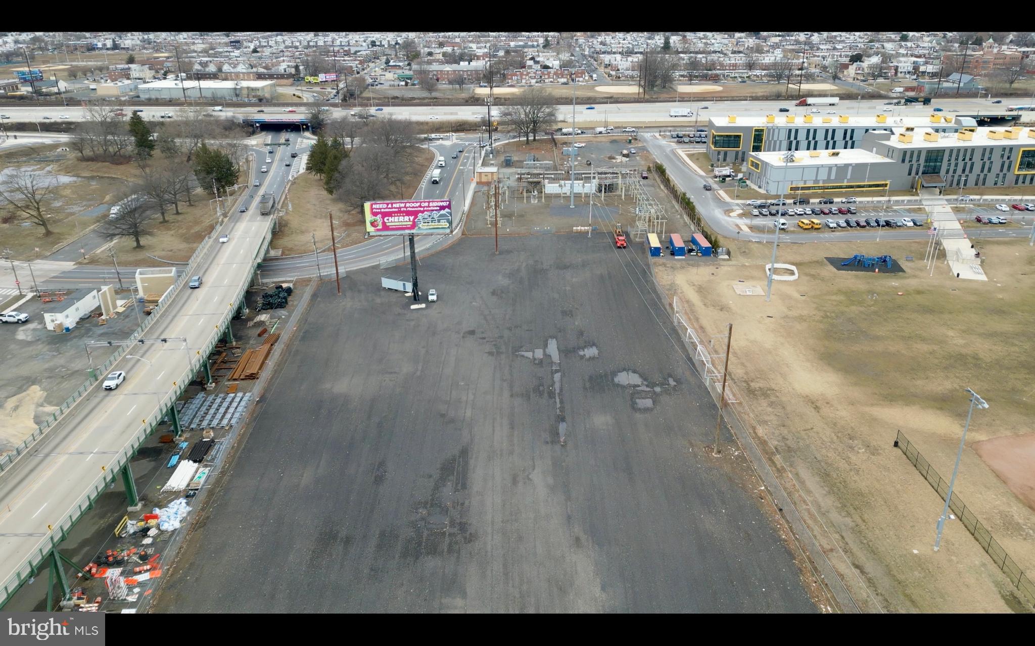 Real estate listing preview #4