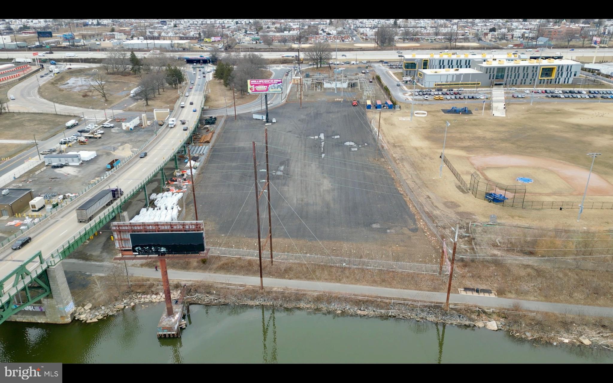 Real estate listing preview #3