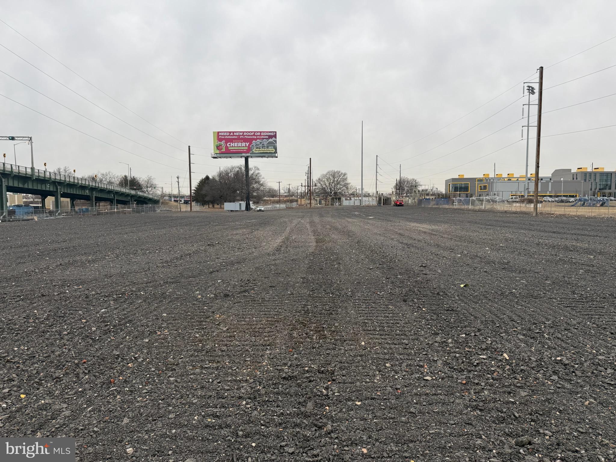 Real estate listing preview #15