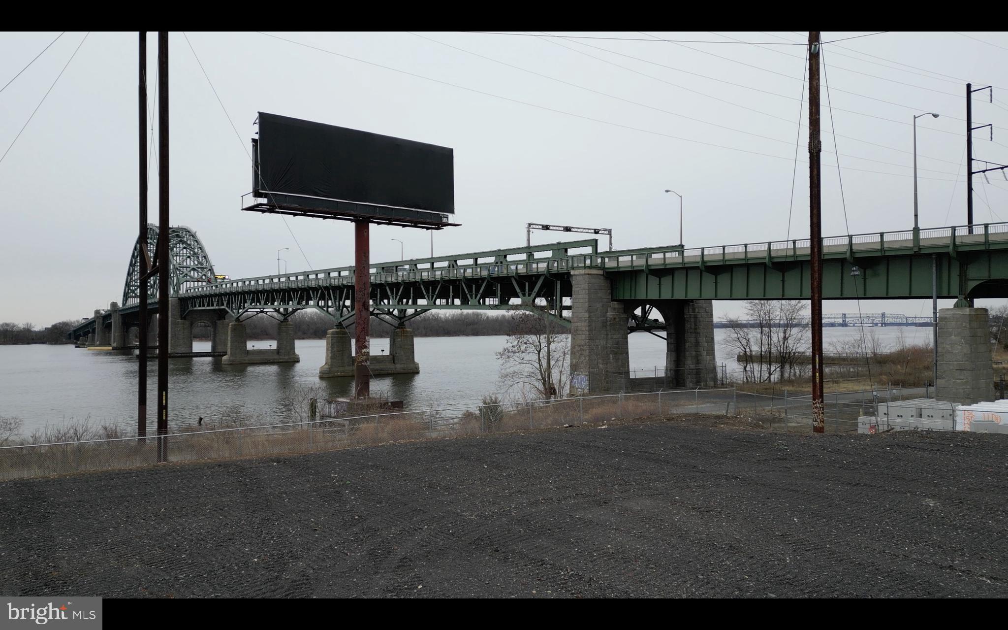 Real estate listing preview #1