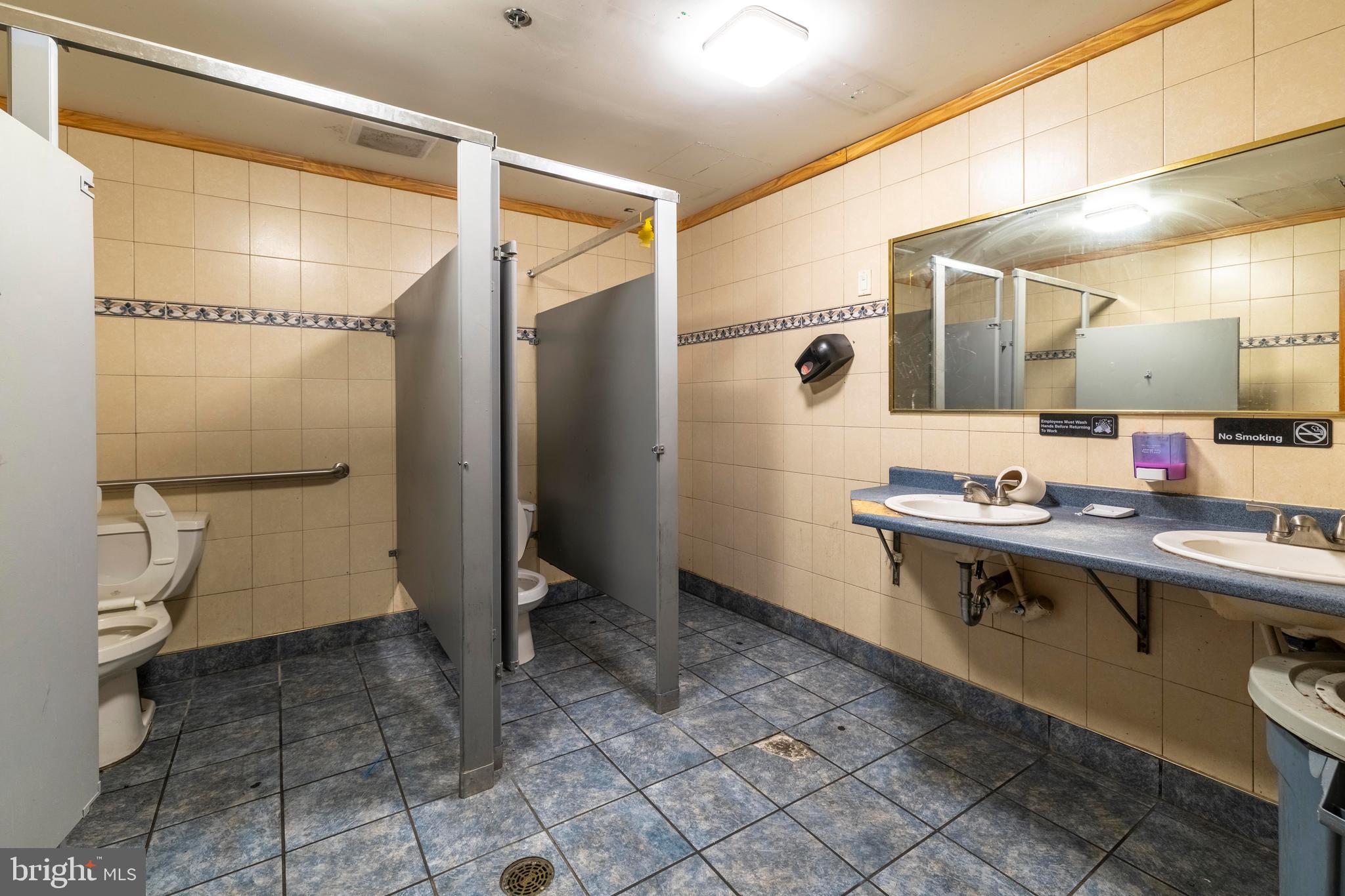 Real estate listing preview #19