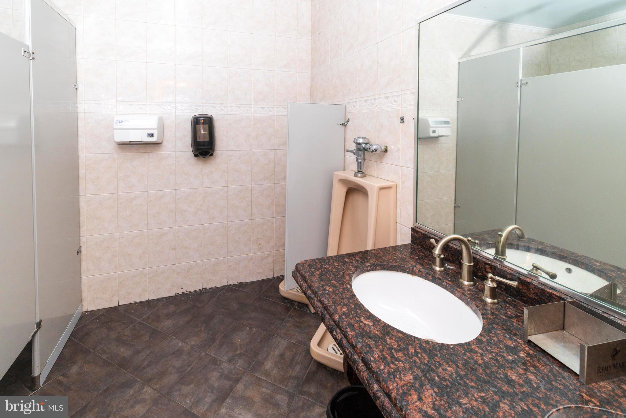 Real estate listing preview #52