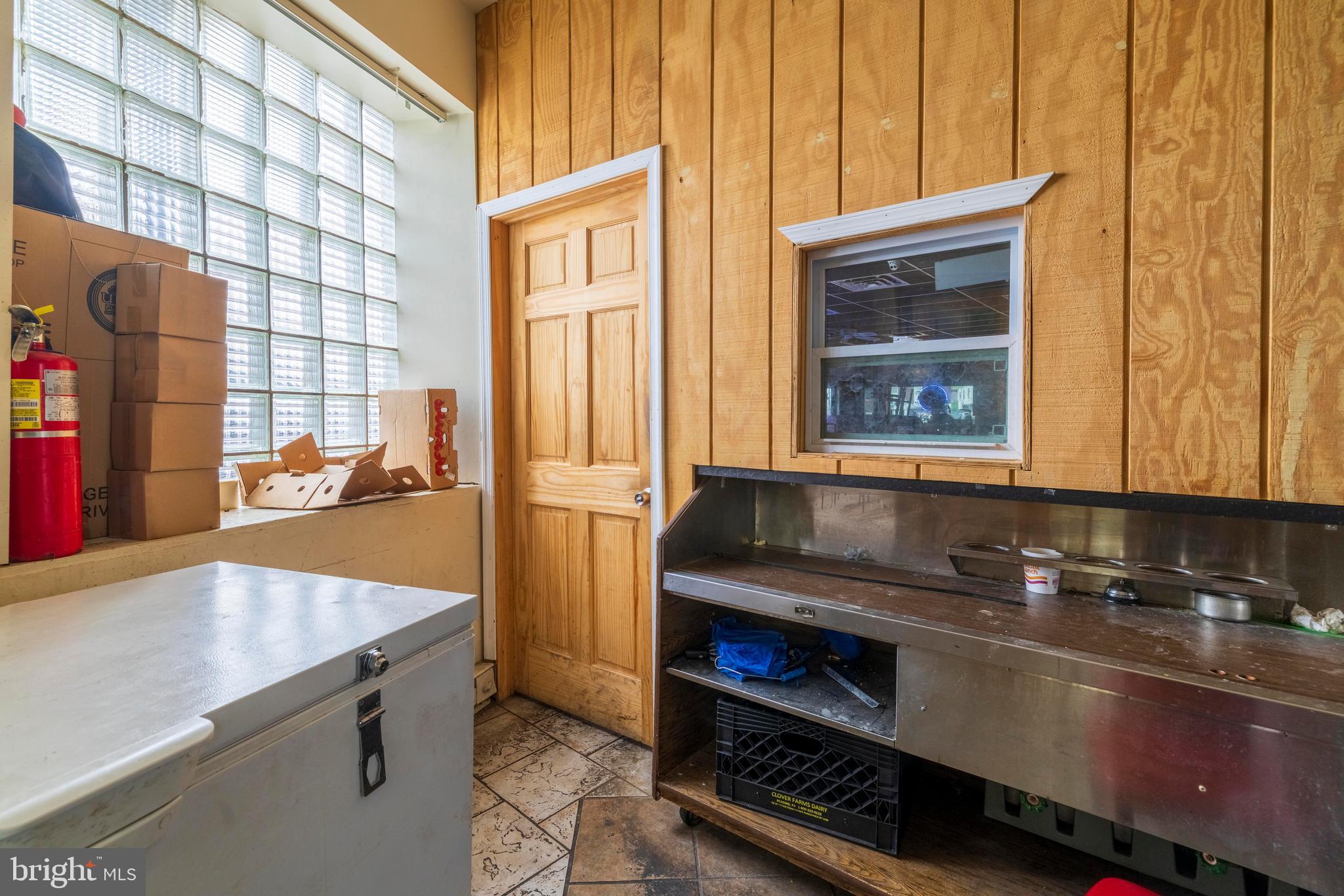 Real estate listing preview #28