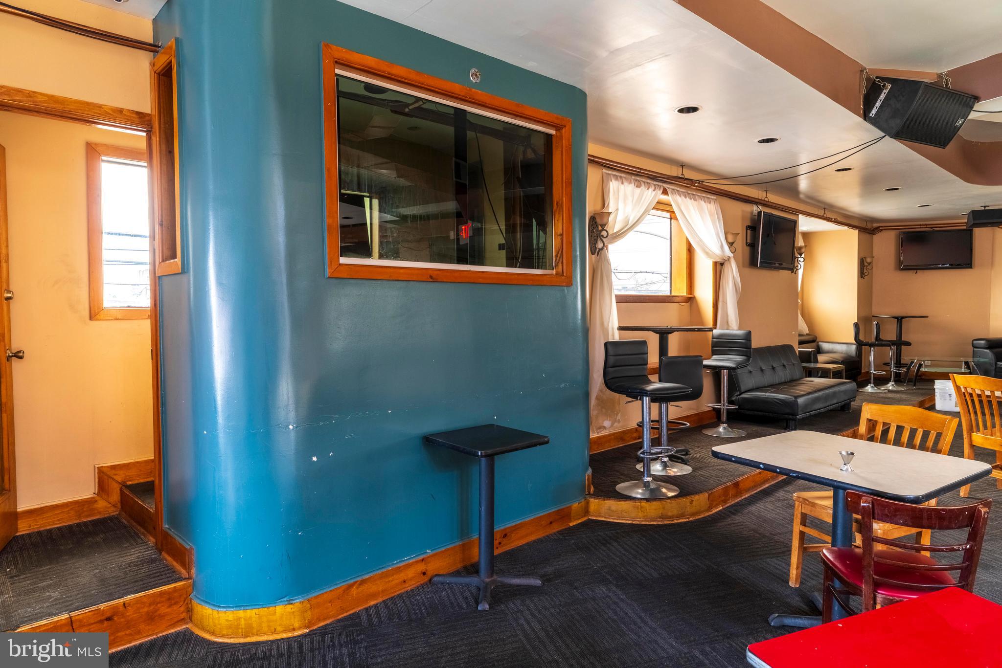 Real estate listing preview #48