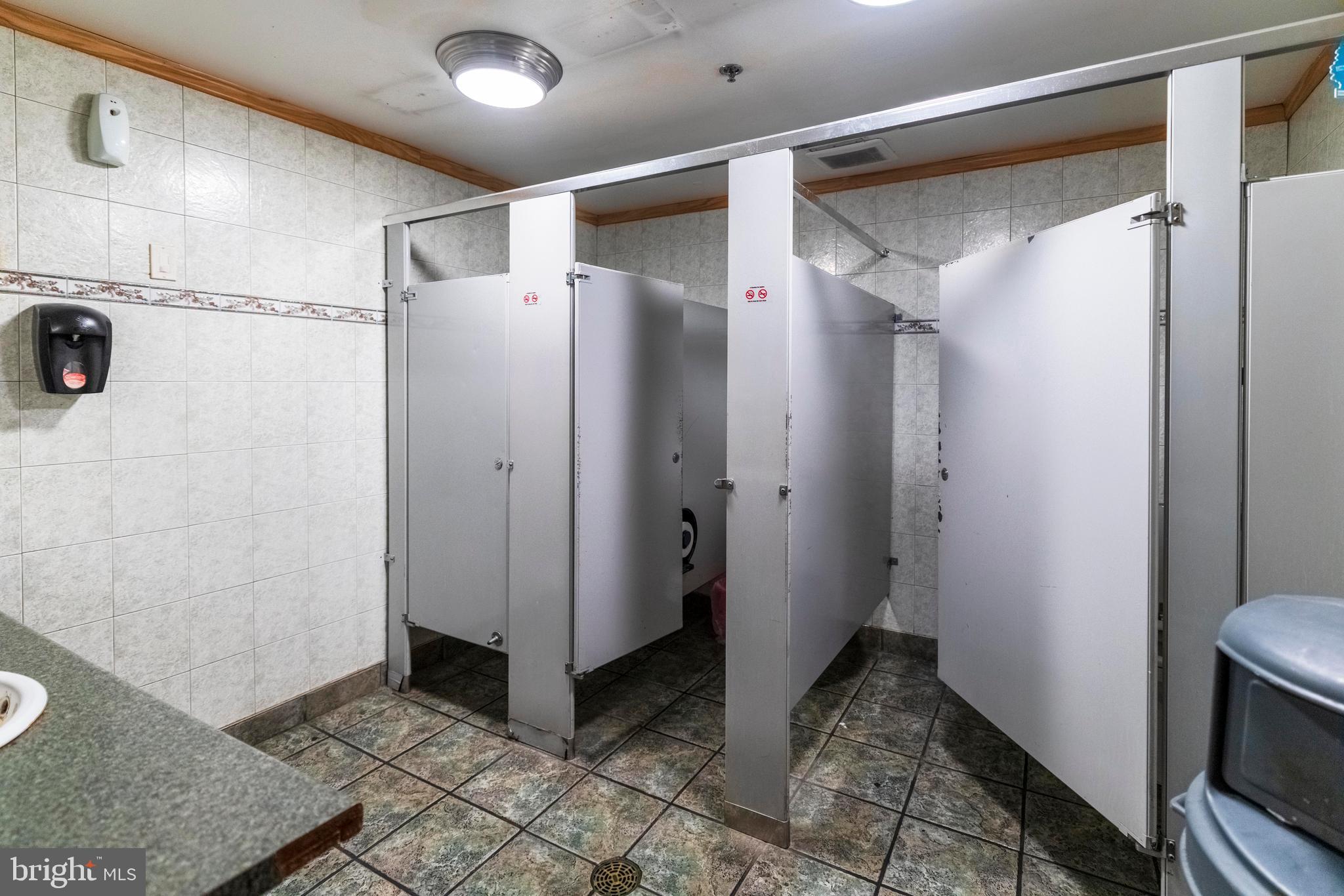 Real estate listing preview #54