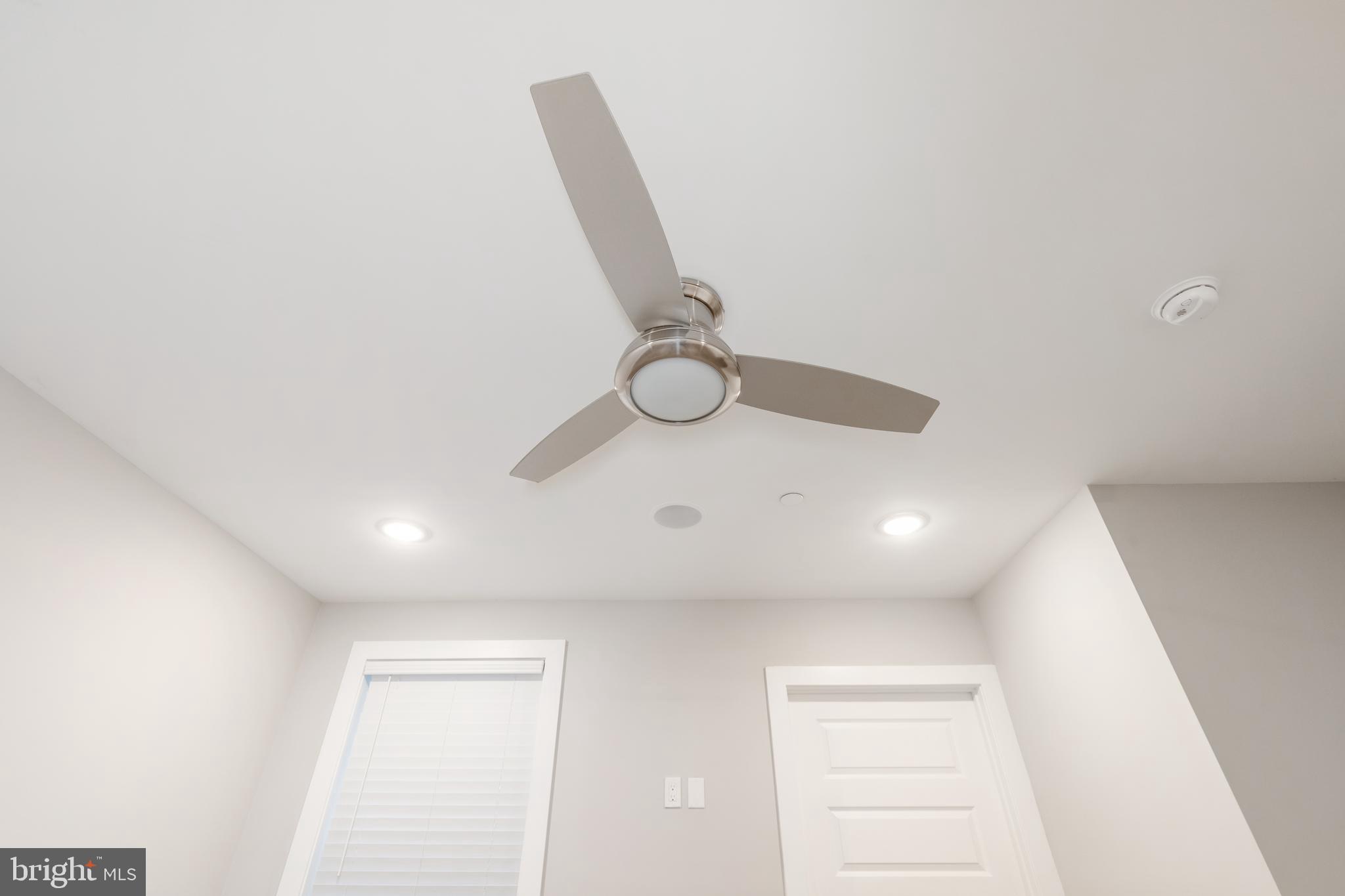 Real estate listing preview #32