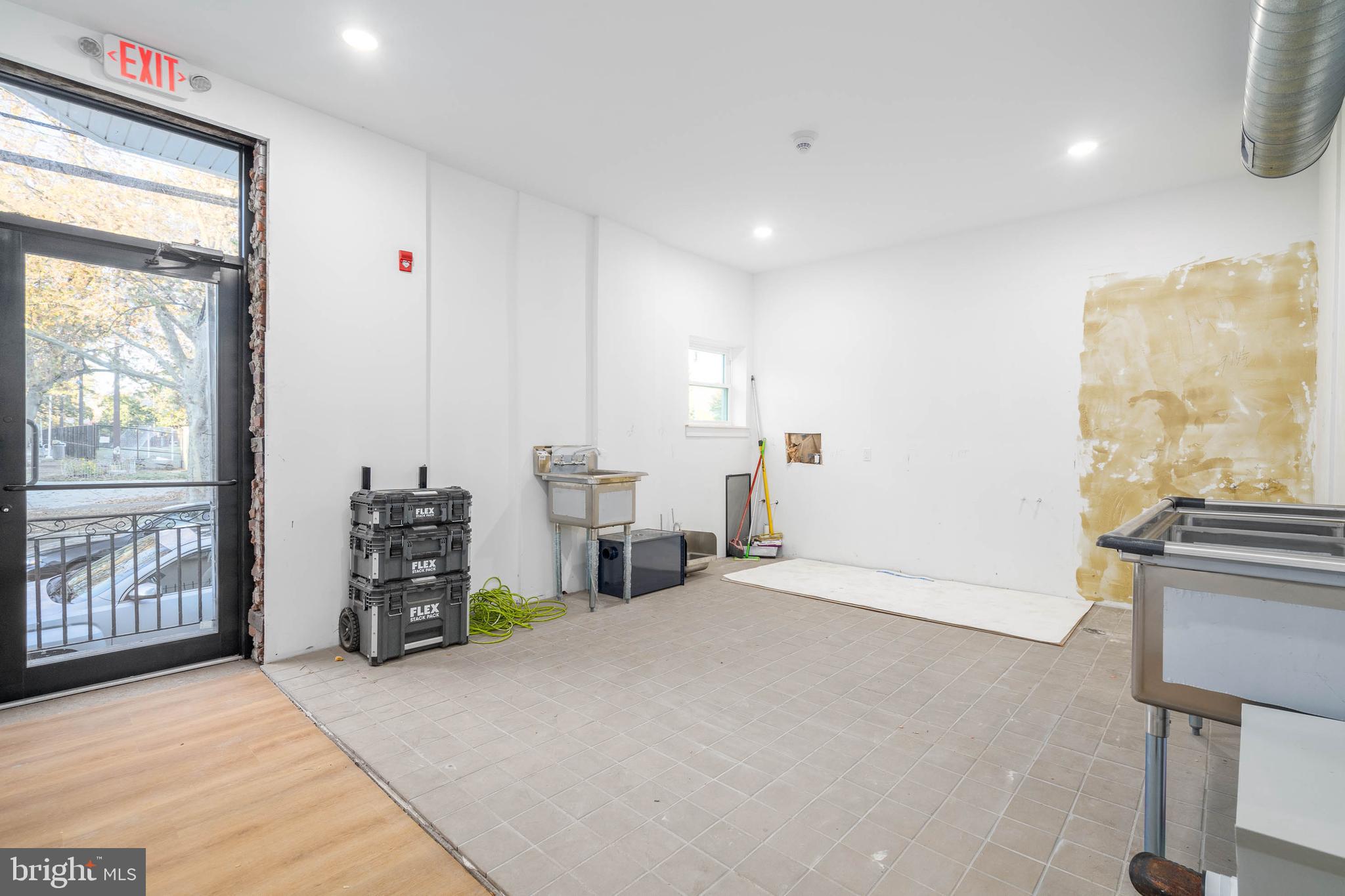 Real estate listing preview #29