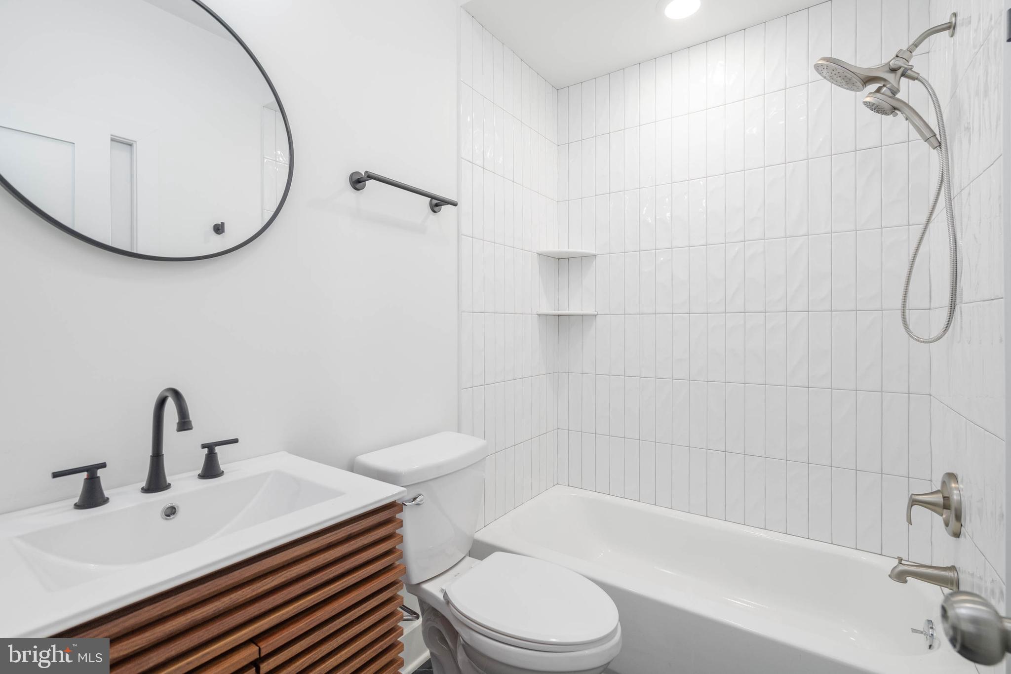 Real estate listing preview #10