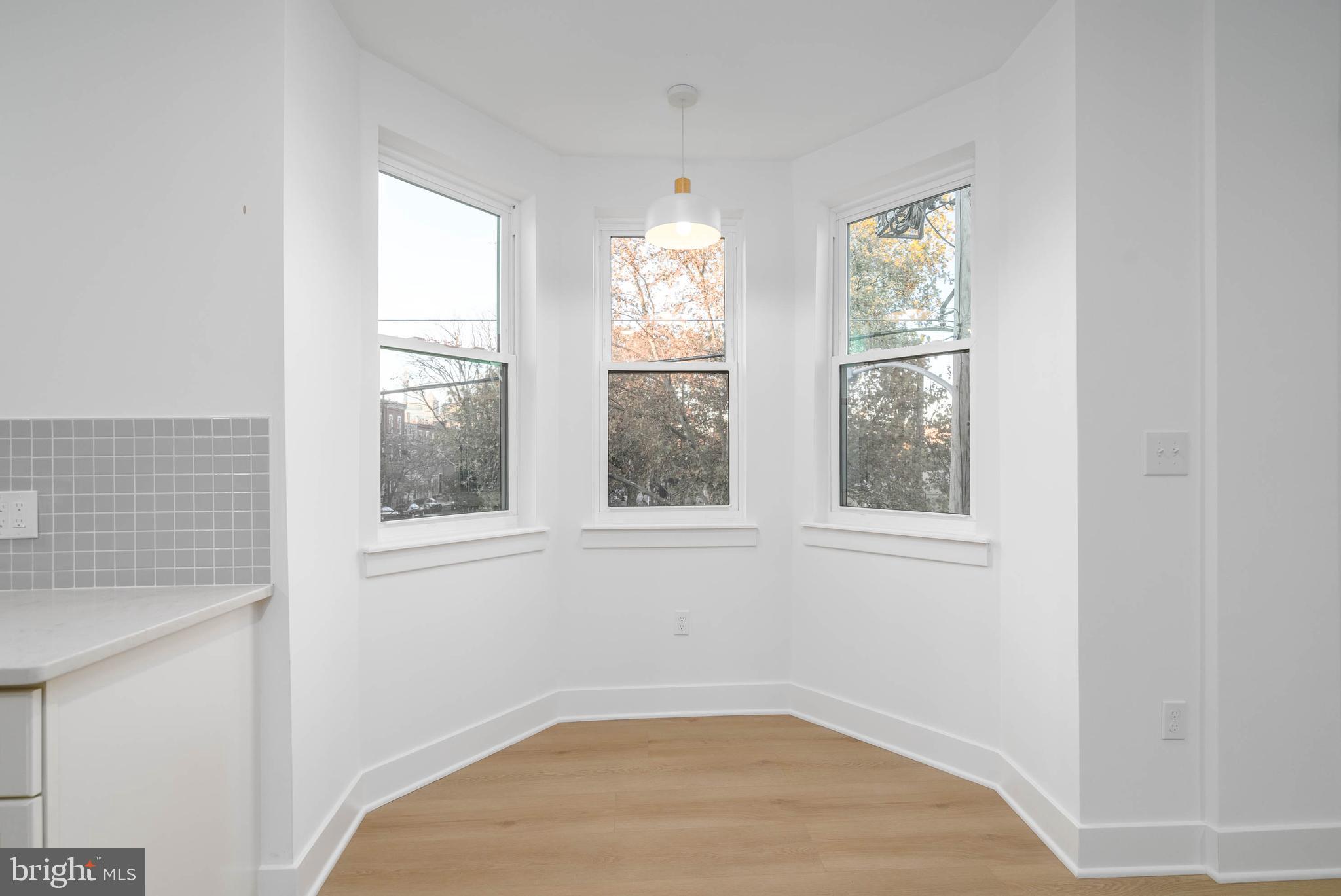 Real estate listing preview #7