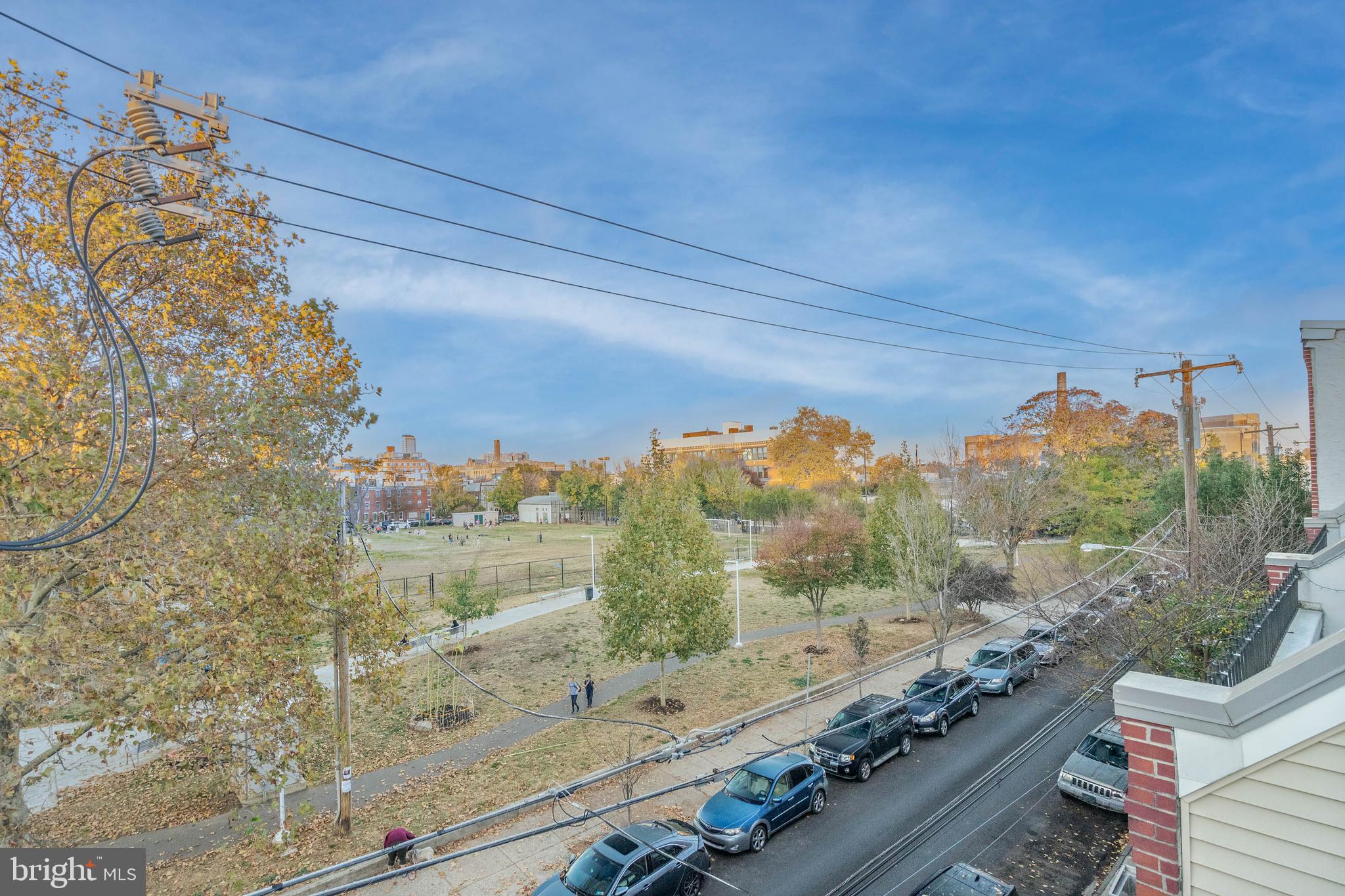 Real estate listing preview #16