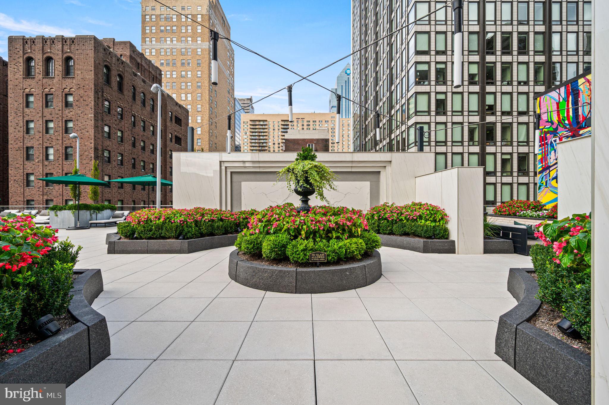 Real estate listing preview #24