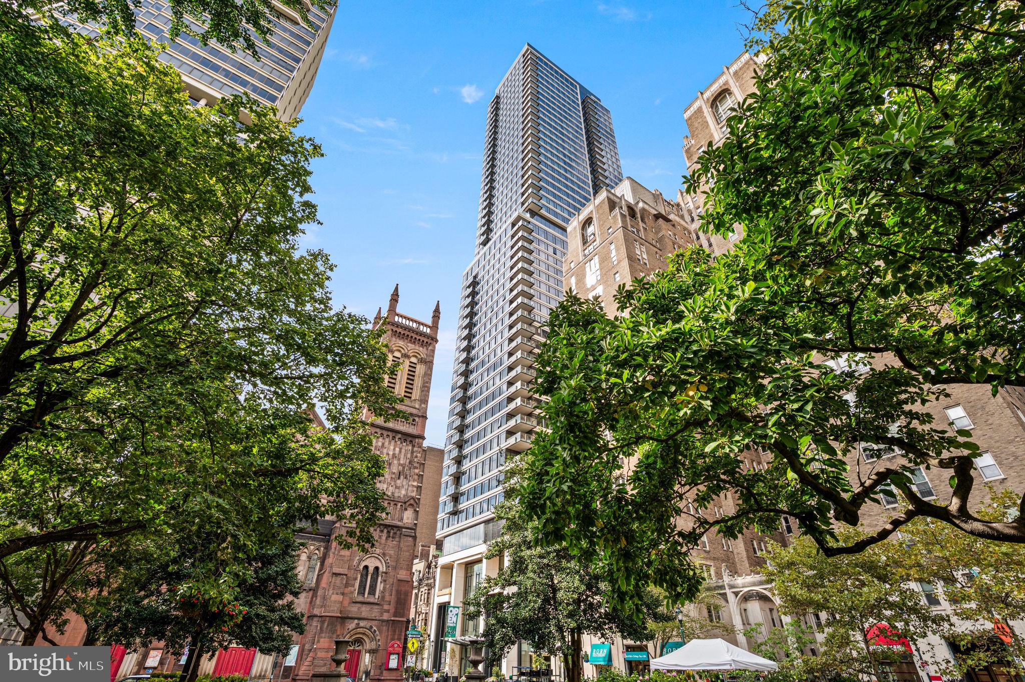 Real estate listing preview #8