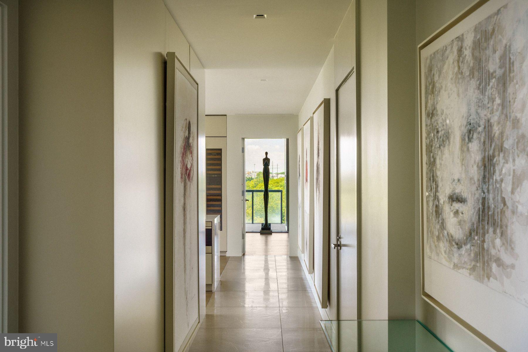 Real estate listing preview #2