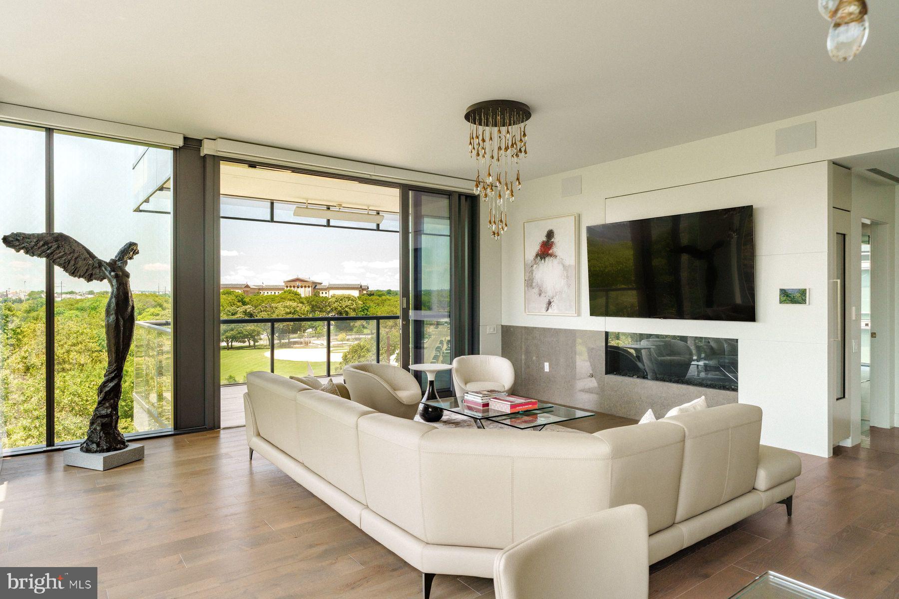 Real estate listing preview #10