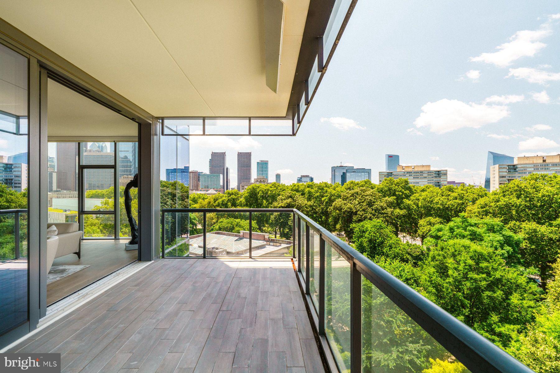 Real estate listing preview #17