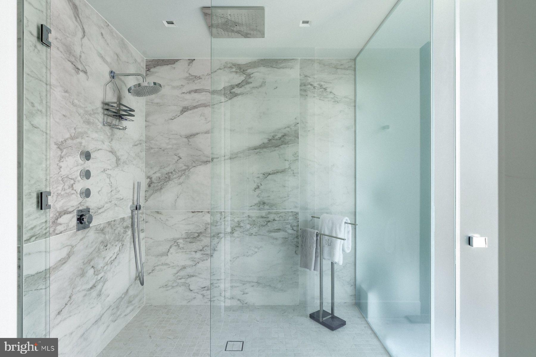 Real estate listing preview #23