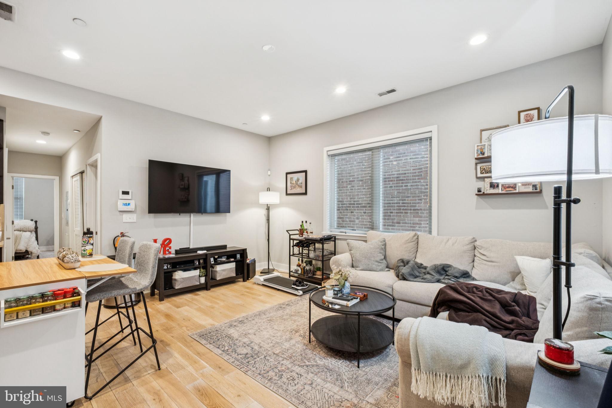 Real estate listing preview #22