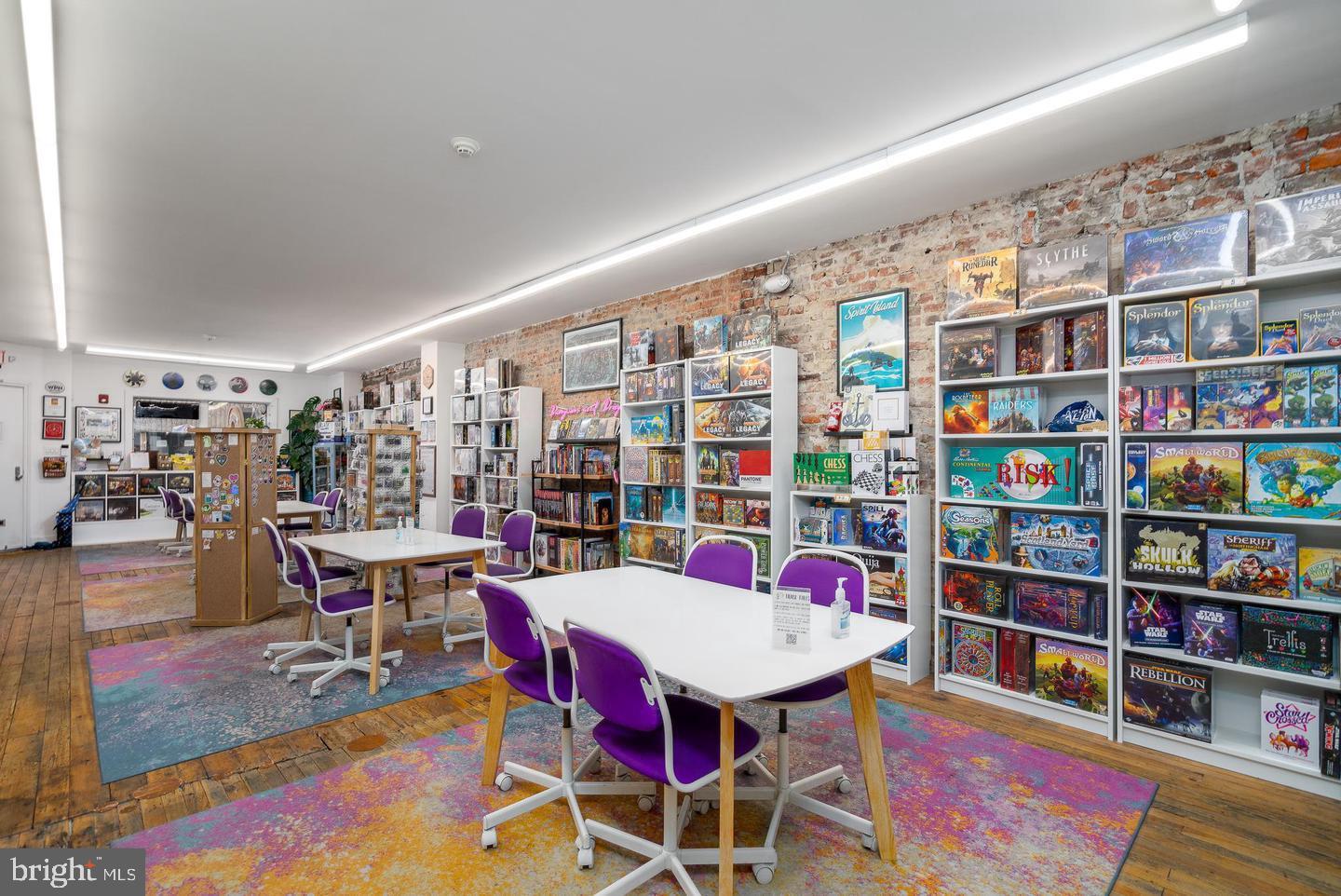 Real estate listing preview #4