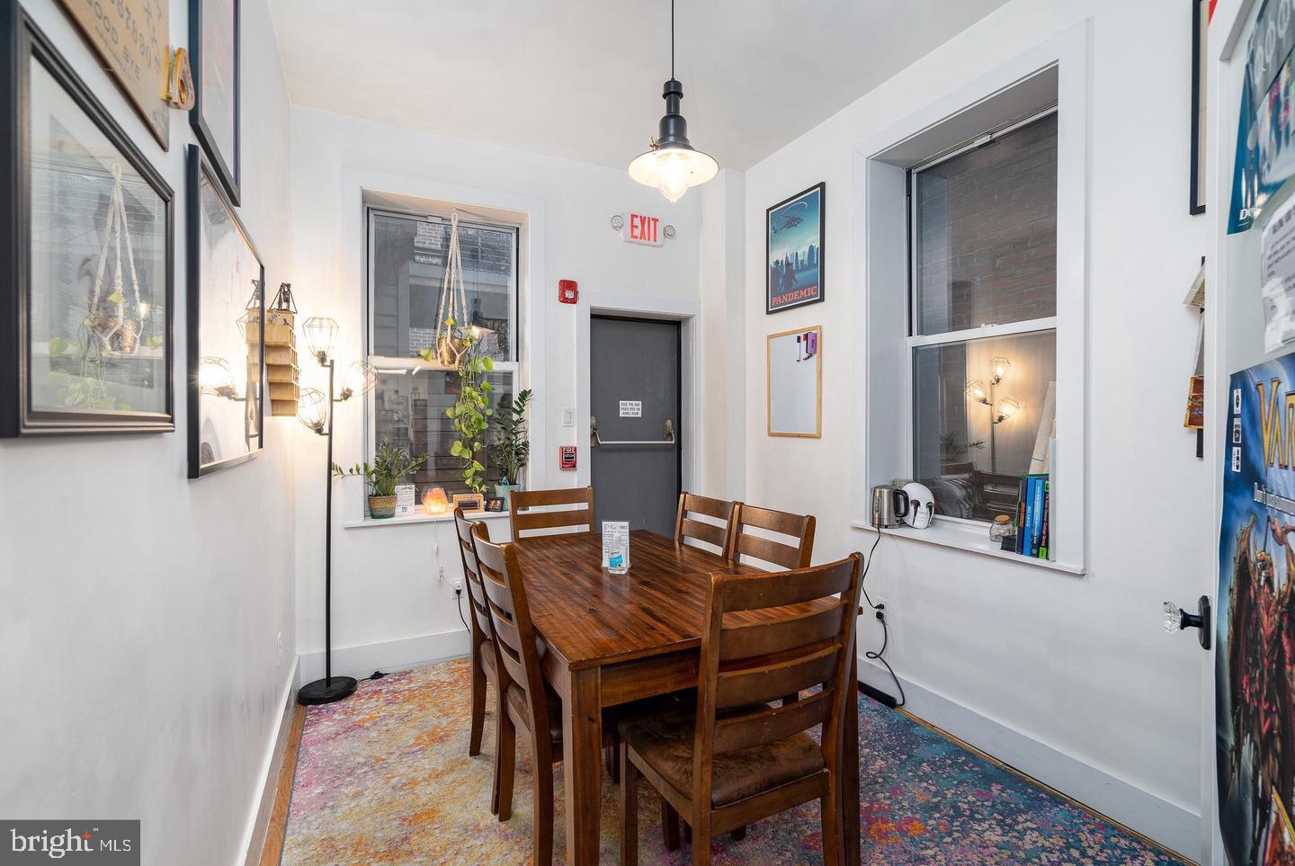 Real estate listing preview #6