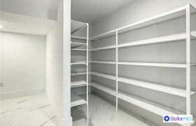 Real estate listing preview #24