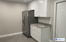 Real estate listing preview #4