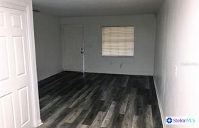 Real estate listing preview #3