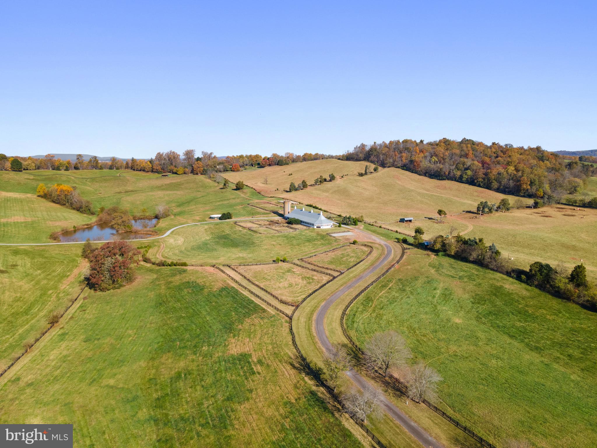 Real estate listing preview #6