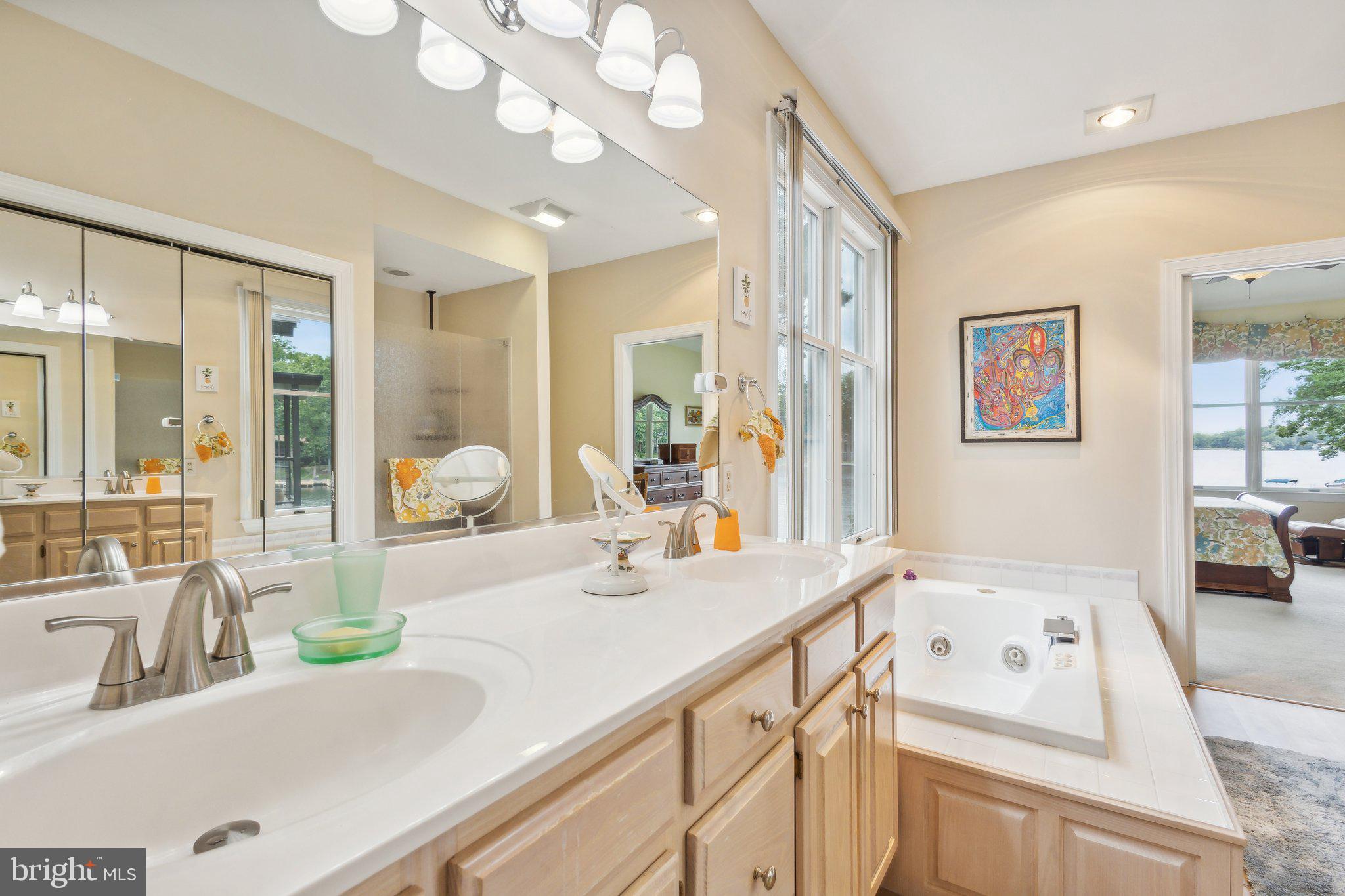 Real estate listing preview #18