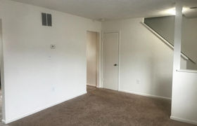 Real estate listing preview #2