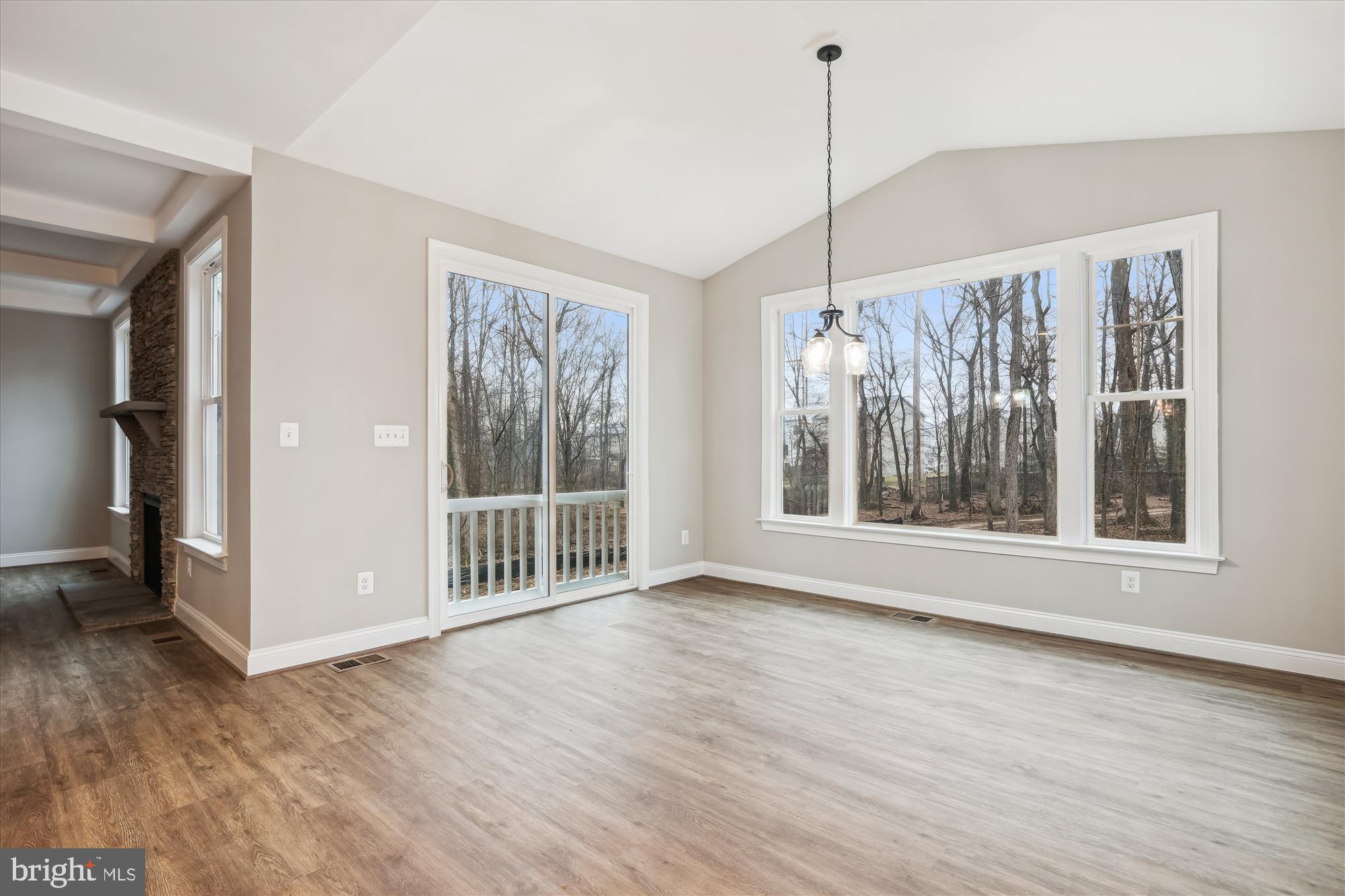 Real estate listing preview #15