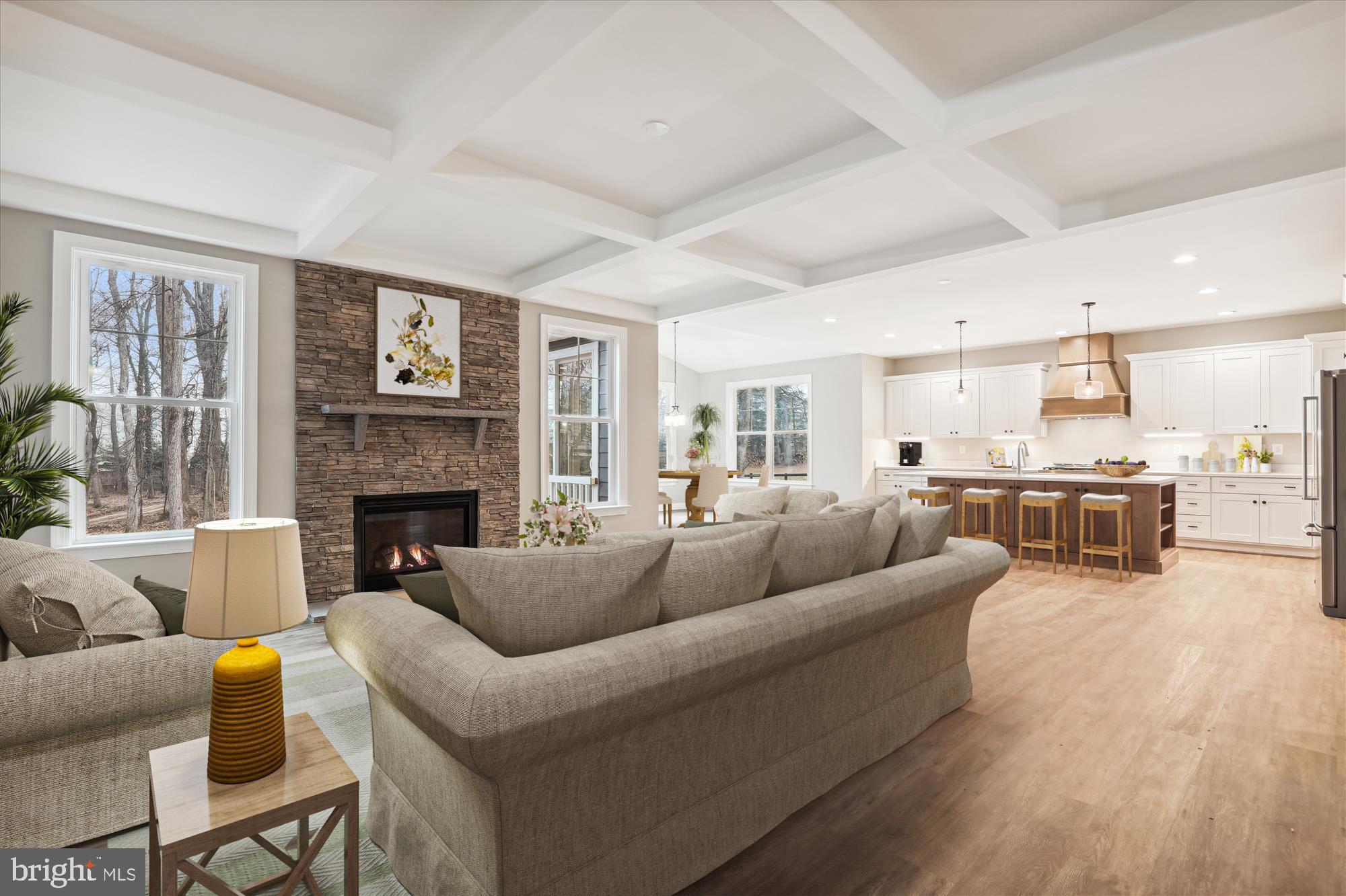 Real estate listing preview #8