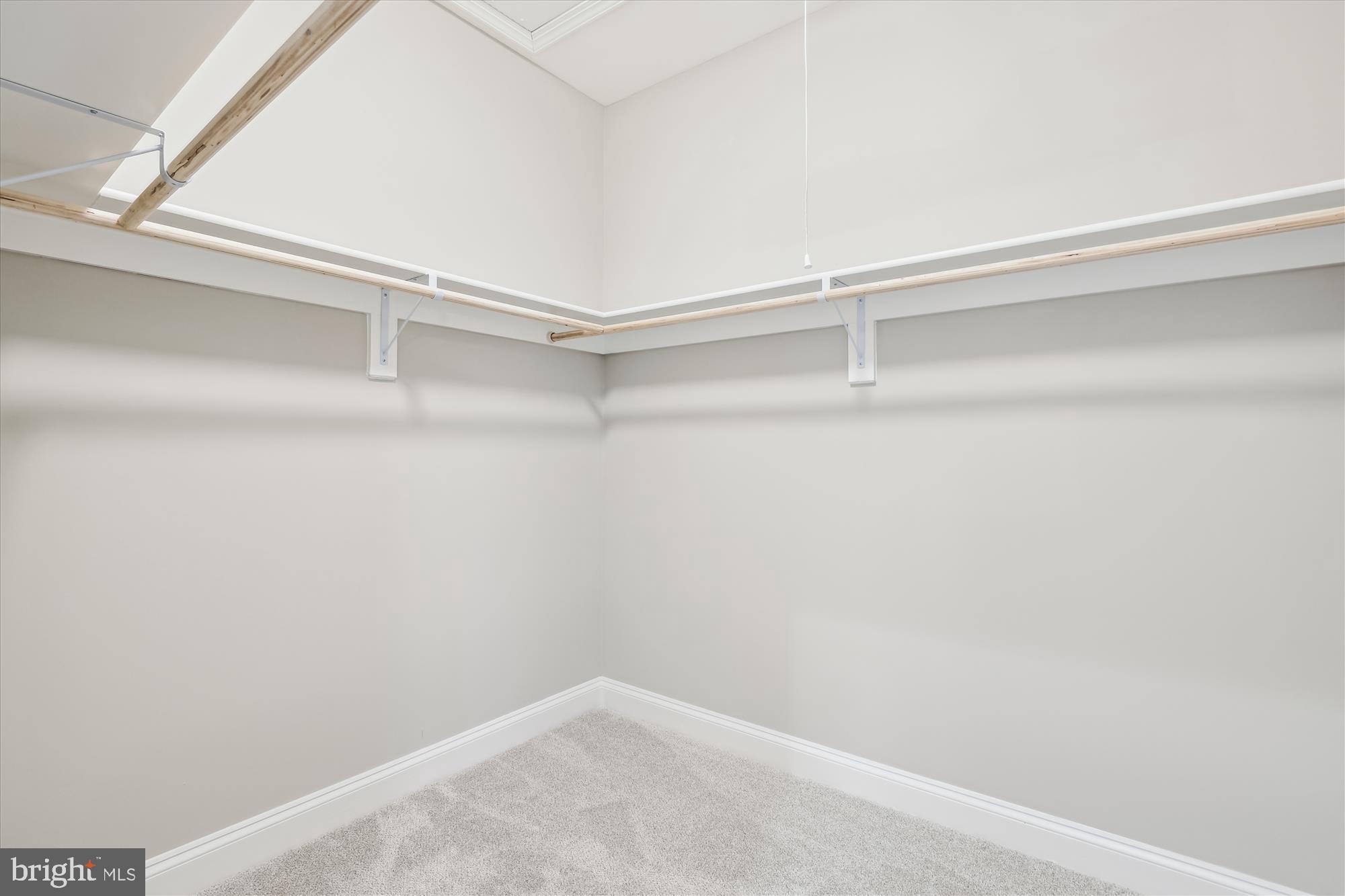 Real estate listing preview #33